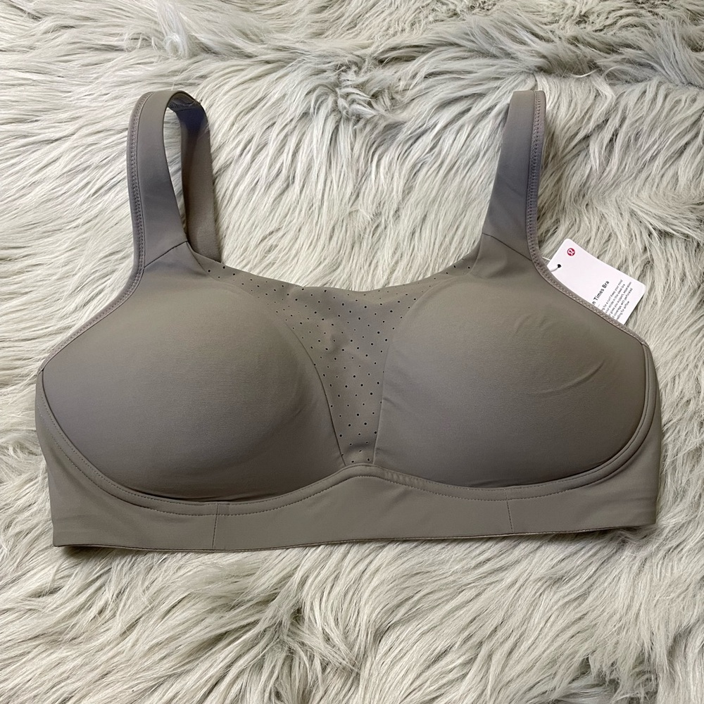 Lululemon run times bra